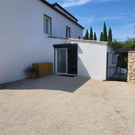 Maison Studio Dans Havre De Paix A 10 Minutes D'Avignon Rochefort-du-Gard Exterior foto